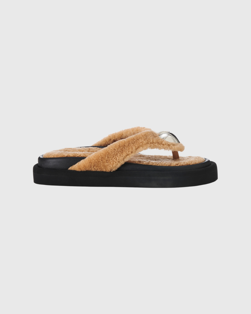 Ana Sandal Fawn Shearling