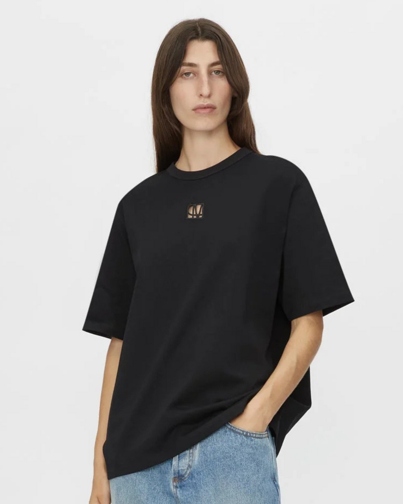 Bloom Embroidered Tee Black