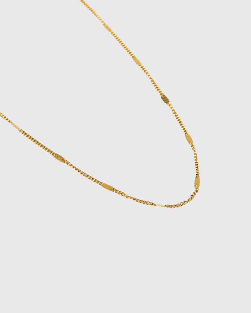 Willa Necklace Gold