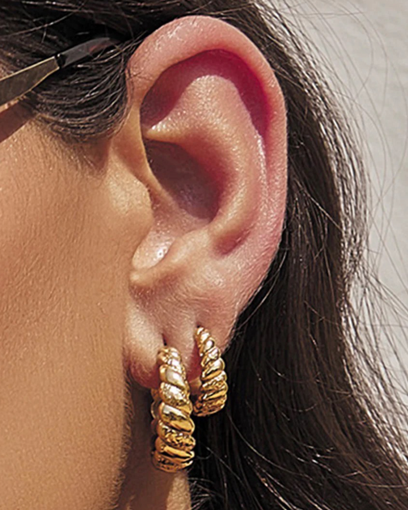 Tilly Hoop Earrings Gold