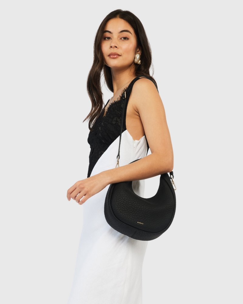 Halle Bag Black Bubble