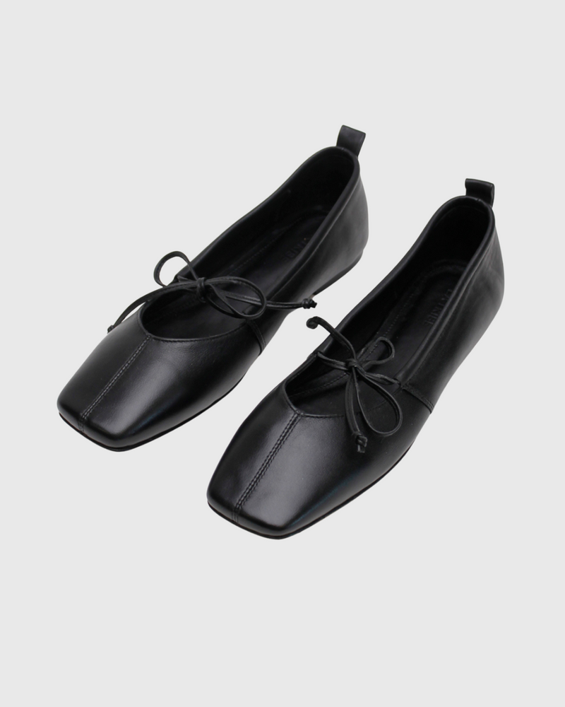 Square Toe Flat Black