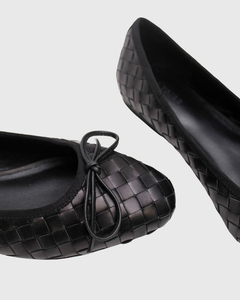 Kitty Ballet Flat Black