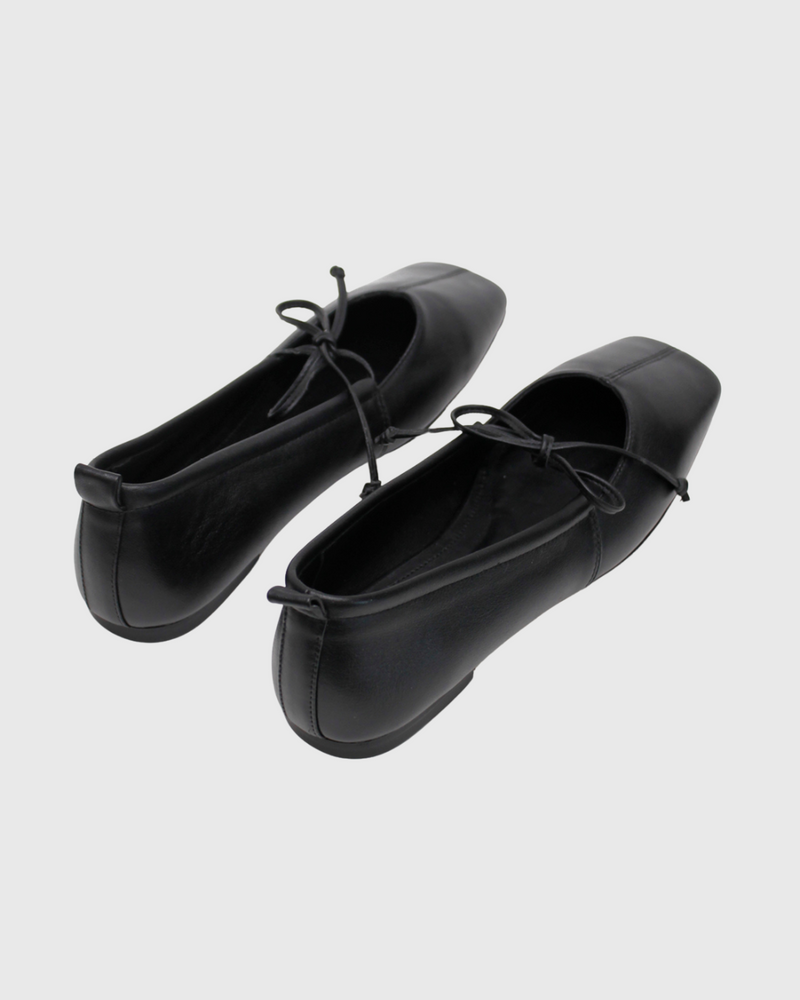 Square Toe Flat Black