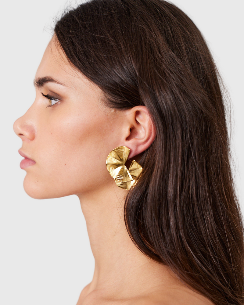 Lola Earrings Gold