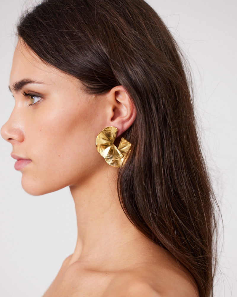 Lola Earrings Gold